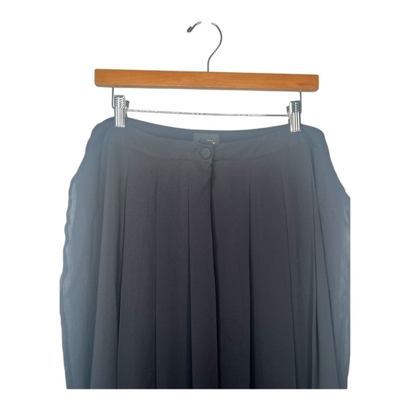 Simply Emma Black Pleated Chiffon Flowy Midi Overlay Lined Skirt Size 2X - Picture 4 of 12